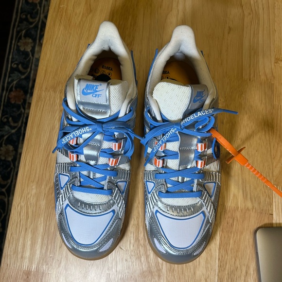 Nike Air Rubber Dunk Off-White UNC - Picture 10 of 10